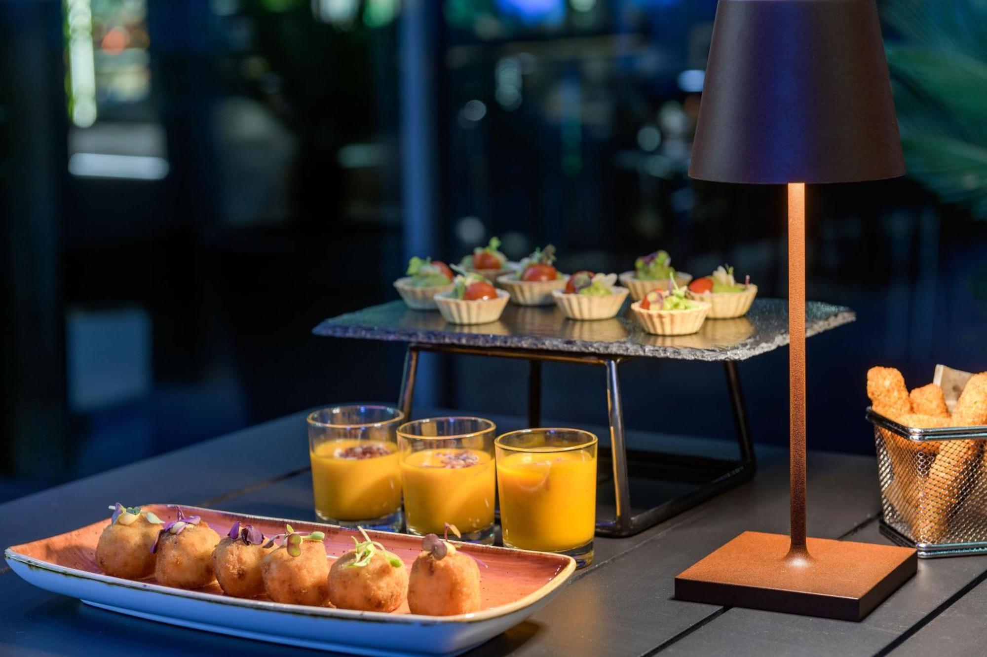 Ac Hotel Ciutat De Palma By Marriott Bagian luar foto