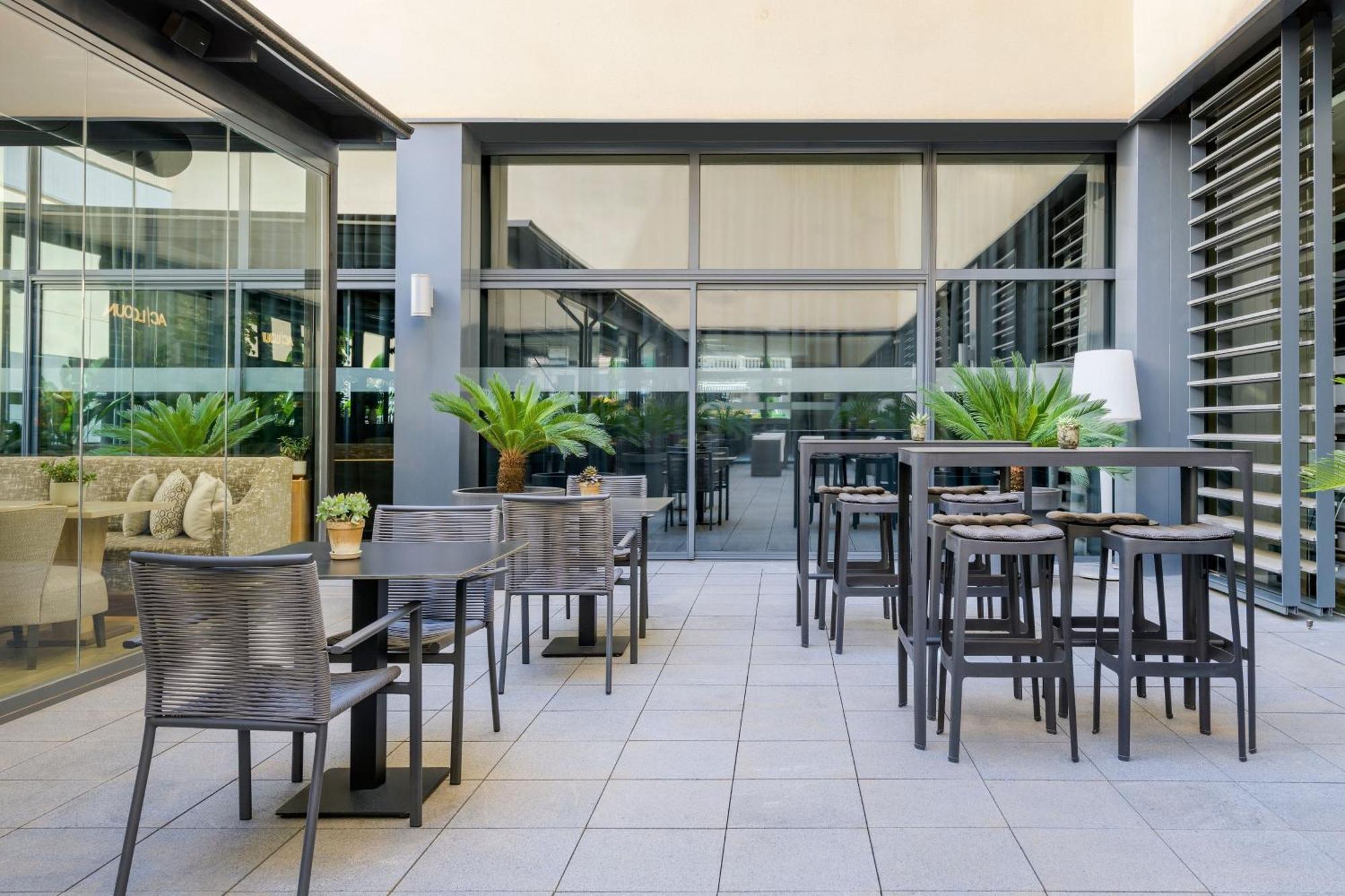 Ac Hotel Ciutat De Palma By Marriott Bagian luar foto